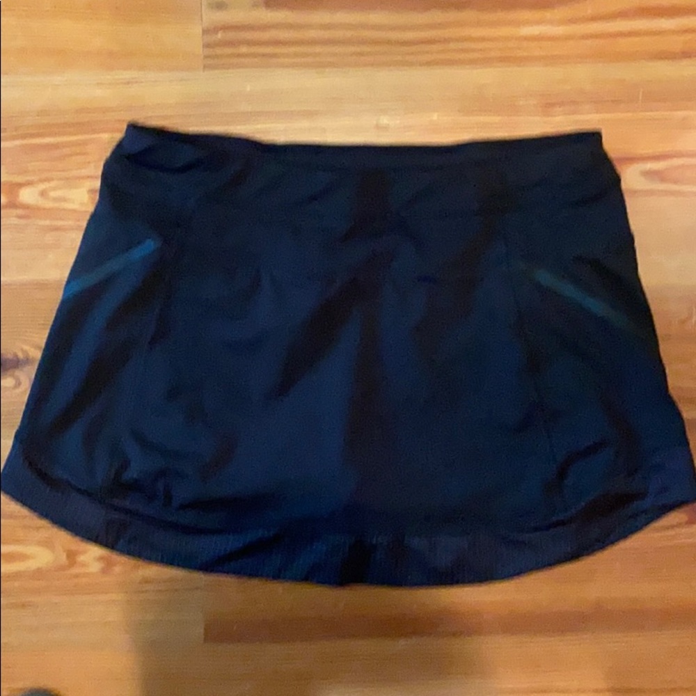 Athleta Large black tennis skirt